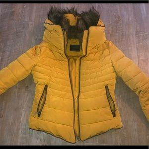 Zara Yellow Coat/Puffer